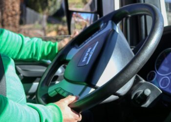 un élève décide de partir une heure, sans son moniteur