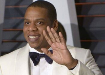 Le débat est né : deux ministres présents au concert de Jay-Z en pleine crise sociale