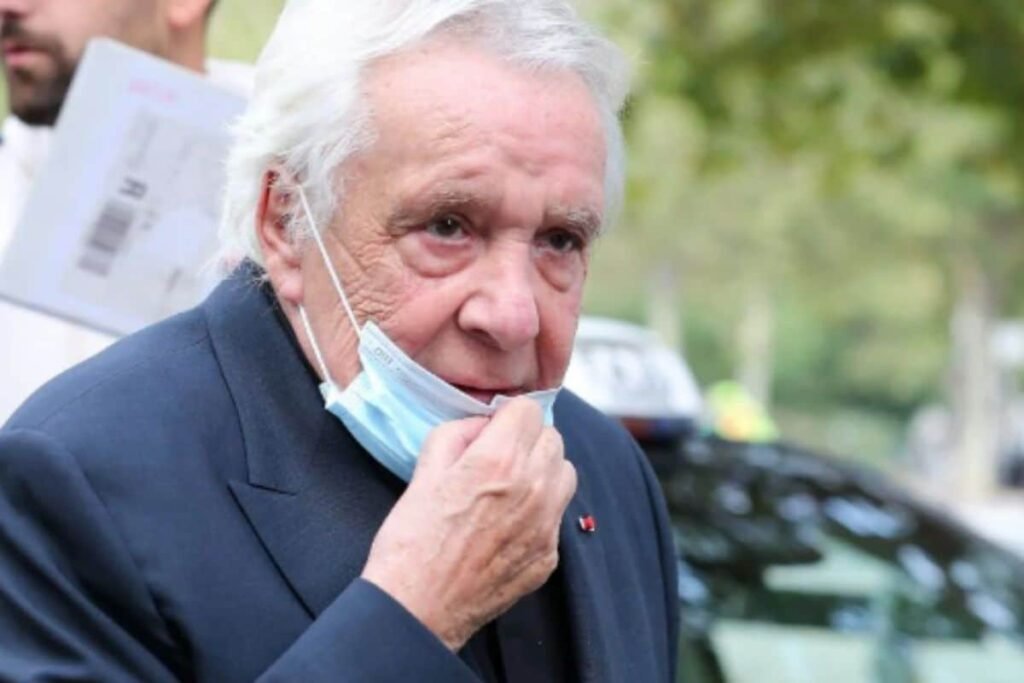 Michel Sardou bientôt en Ehpad Gérard Klein fait des Michel Sardou bientôt en Ehpad ? Gérard Klein fait des révélations chocs