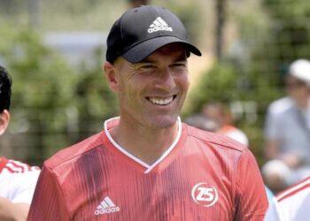 Zidane bientôt entraîneur du PSG ? Le Qatar intéressé pour l