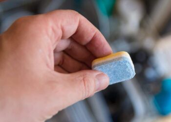 Pourquoi mettre une tablette lave-vaisselle dans les toilettes - TDN