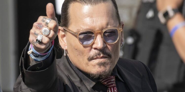  Johnny Depp : Grosse annonce, il revient !  - TDN

