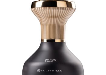 Ce sèche-cheveux bouclé vient de rationaliser ma routine