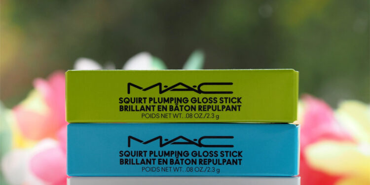 Examen des bâtons brillants repulpants MAC Squirt – Thebuzzly