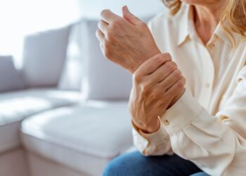 Fibromyalgie : Symptômes, diagnostic et traitements