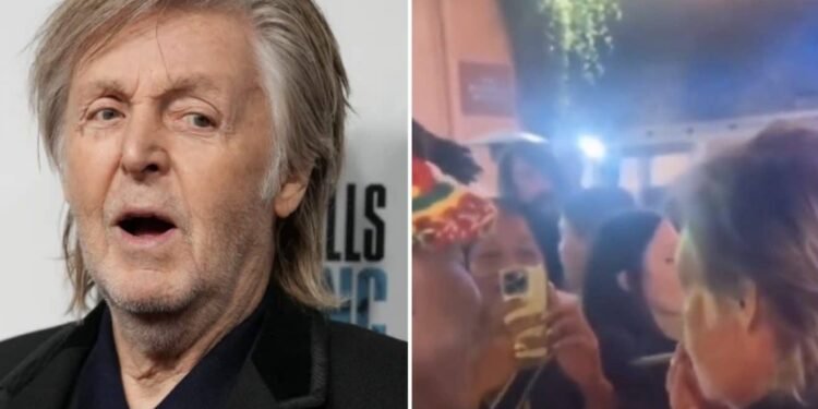 Paul McCartney, 80 ans, a été filmé en train de fumer avec sa fille en Jamaïque