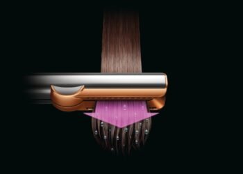 Nous avons essayé le tout nouvel outil Airstrait de Dyson