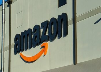 Amazon to Help Indian Customers Exchange Rs. 2,000 Note via Amazon Pay Wallet: Here