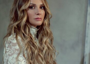 Carly Pearce sur les favoris de la beauté, l'alimentation propre et les moments de cercle complet