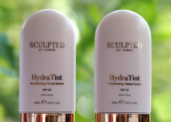 Examen Sculpted By Aimee Hydra Tint SPF20