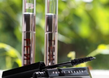 Fenty Beauty Hella Thicc Mascara (Et du rouge à lèvres sauvage !)
