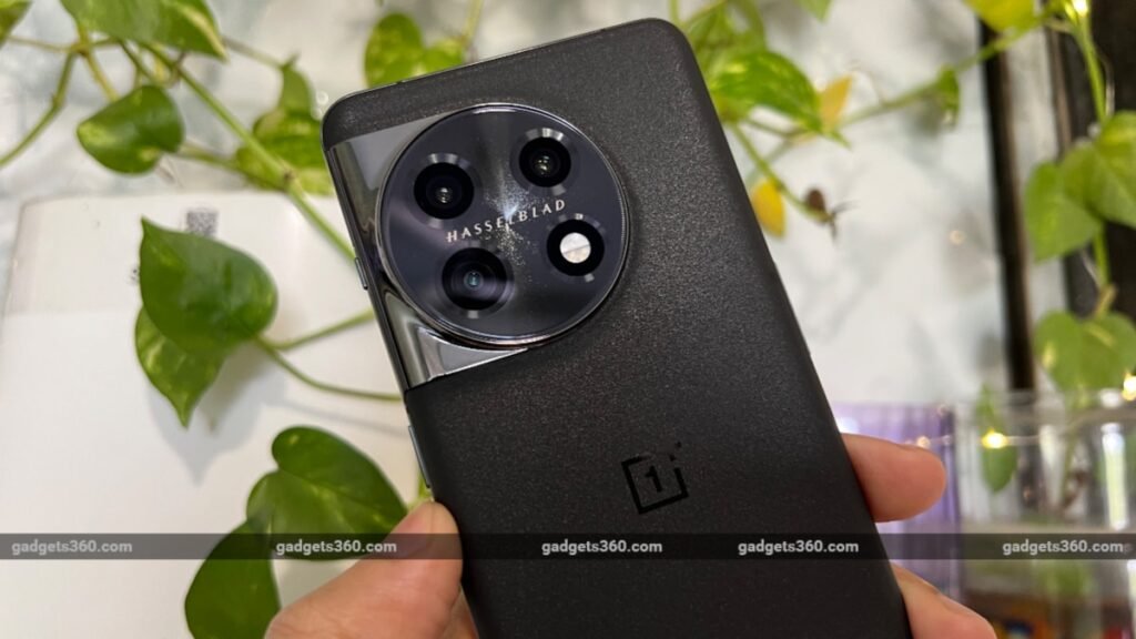 OnePlus 11 Genshin Impact Limited Edition devrait être lancé prochainement OnePlus 11 Genshin Impact Limited Edition Tipped to Launch in India Soon: All Details