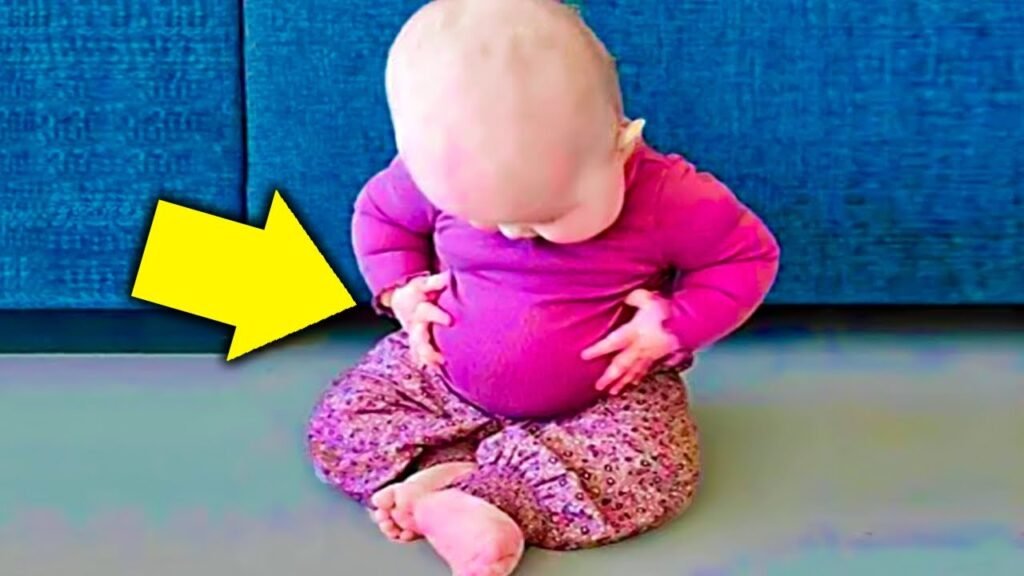 This Baby Kept Touching Her Belly, Doctor Was Shocked When He Discovered the Reason – Thebuzzly