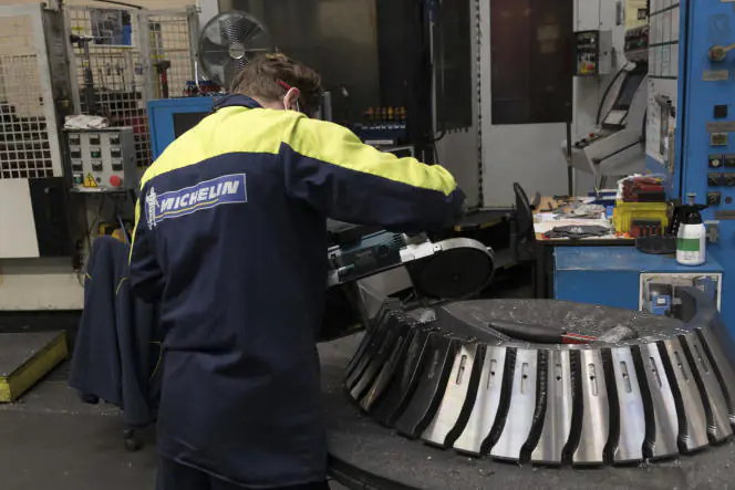 A l'usine Michelin de la Combaude, à Clermont-Ferrand, en avril 2020.