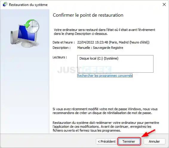Comment sauvegarder et restaurer le registre Windows 11?