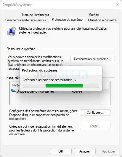 Comment sauvegarder et restaurer le registre Windows 11?