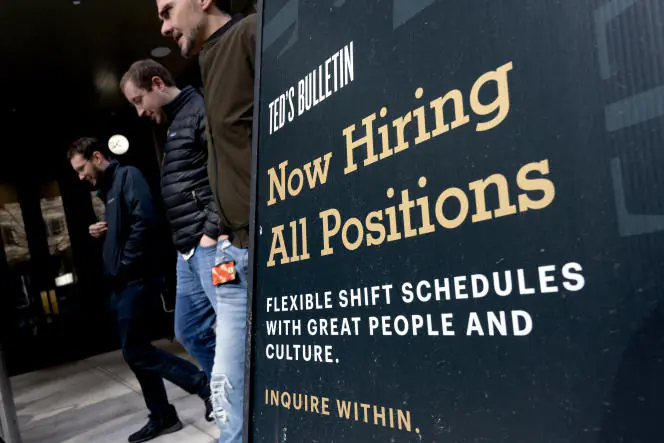 L'entreprise dit qu'elle recherche des employés à Arlington, en Virginie, le 16 mars 2022.