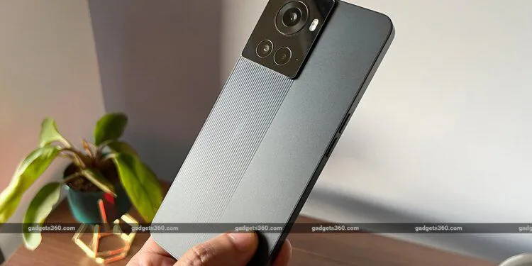 oneplus 10r 5g 150W premières impressions retour gadgets360 eee
