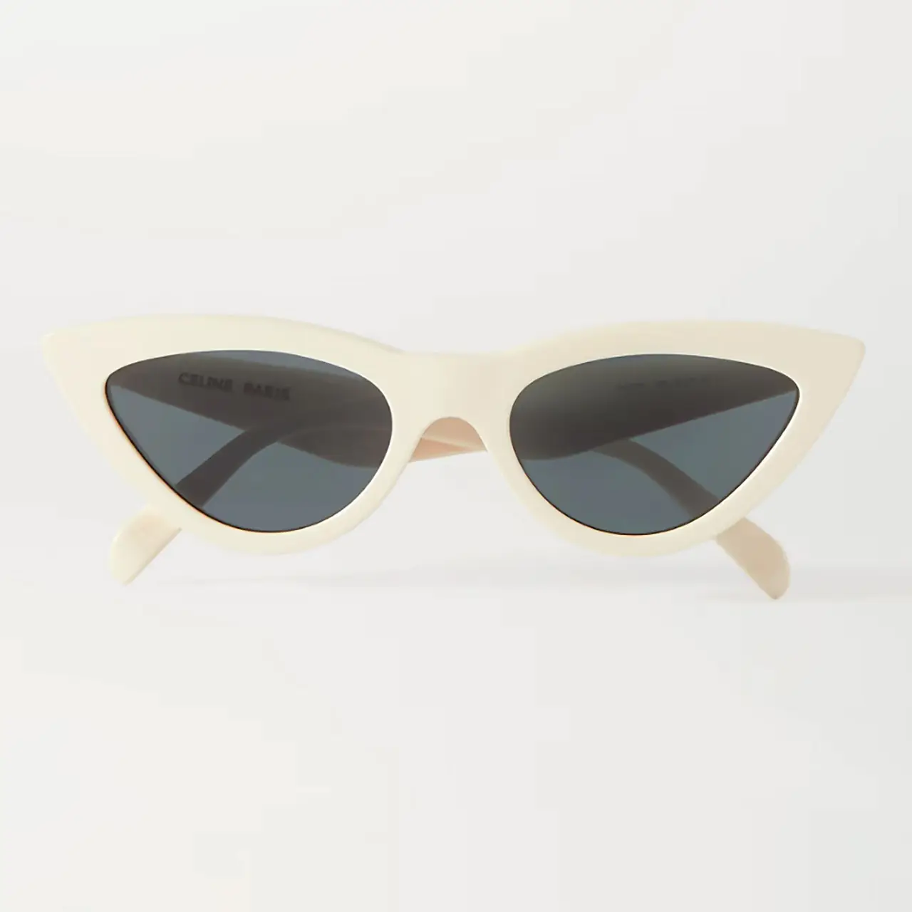 L’image peut contenir : lunettes de soleil, accessoires, accessoire et lunettes