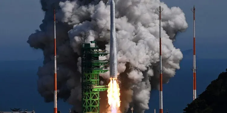 South Korea Launches Its First Domestically-Developed Space Rocket