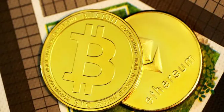 Total Crypto Market Cap Drops Below $1 Trillion: Here