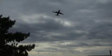 Verizon, AT&T Delays Part of 5G Rollout Near Airports Until Mid-2023 to Ensure Equipment Safety