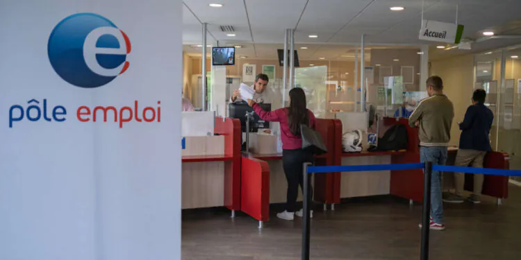 La revalorisation des allocations chômage en deçà des attentes des syndicats