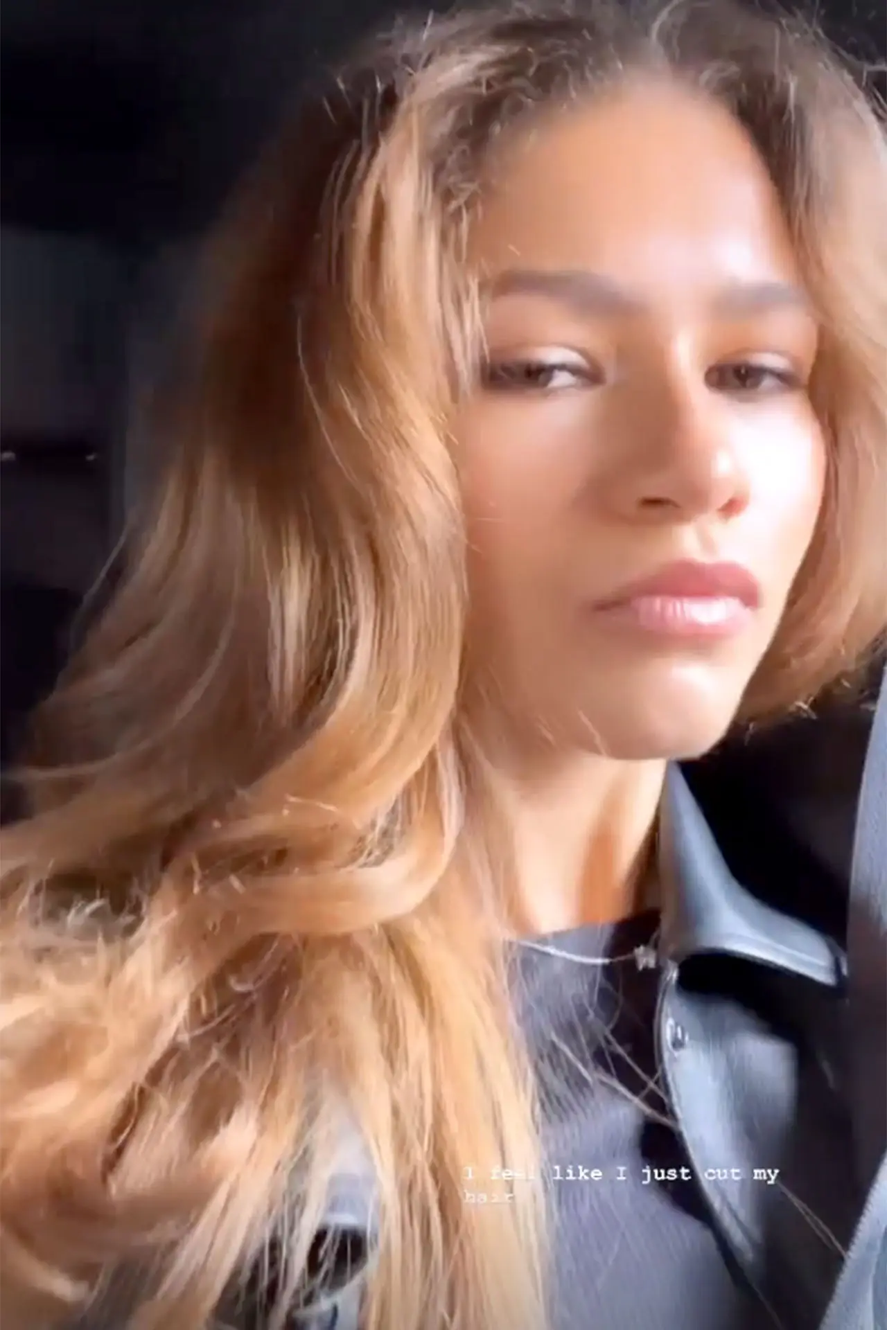 Cheveux blonds sur les filles noires