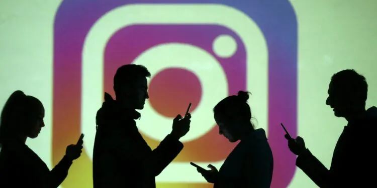 Instagram serait en train de tester des moyens de transformer des publications vidéo en bobines