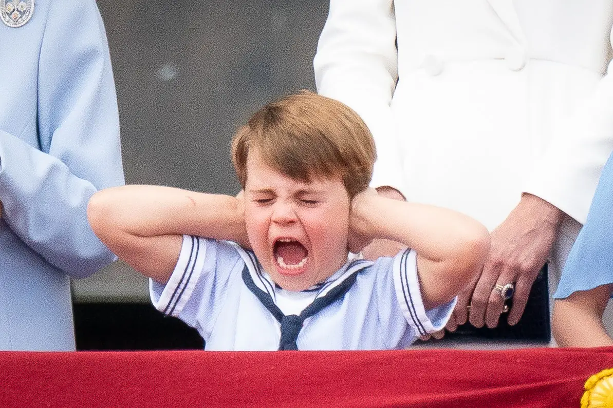 Le prince Louis parade la couleur