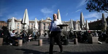 En France, l'emploi salarié a encore augmenté au deuxième trimestre