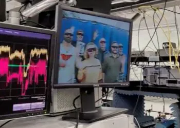 Atomic TV diffuse des vidéos en direct à l'aide de lasers et d'un nuage d'atomes de grande taille