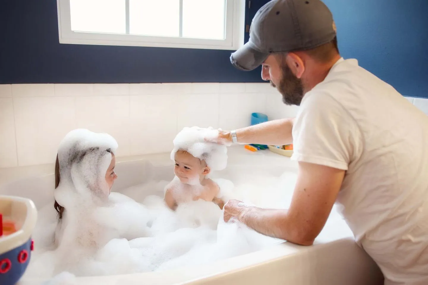 Découvrez ces photos touchantes de pères avec leurs enfants