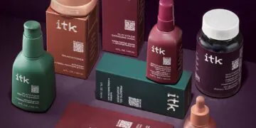 La ligne de soins de la peau «ITK» de Brooklyn et Bailey McKnight est lancée aujourd'hui
