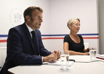 pouvoir d'achat, vote du budget, réforme des allocations chômage et des retraites