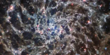 Le télescope James Webb révèle les «os» d'une galaxie lointaine dans une nouvelle image époustouflante