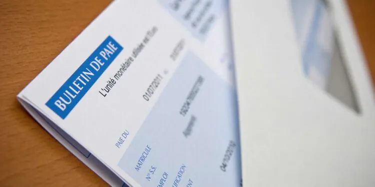Les salaires français ont augmenté en 2022 mais moins que l'inflation