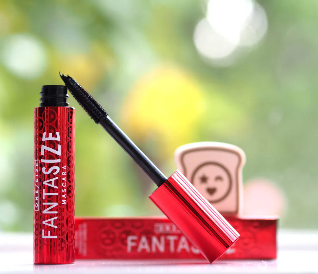 Mascara fantaisie taille unique | Blogueuse beauté britannique