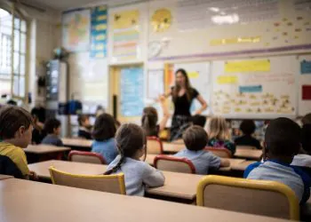 Les nouveaux enseignants contractuels racontent leurs premières semaines "difficiles"