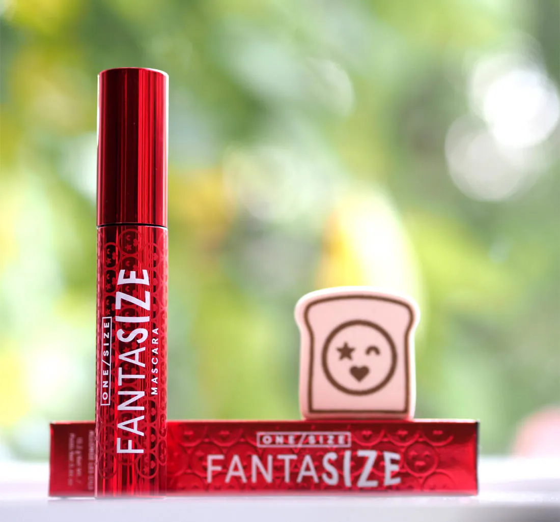 Mascara fantaisie taille unique |  Blogueuse beauté britannique