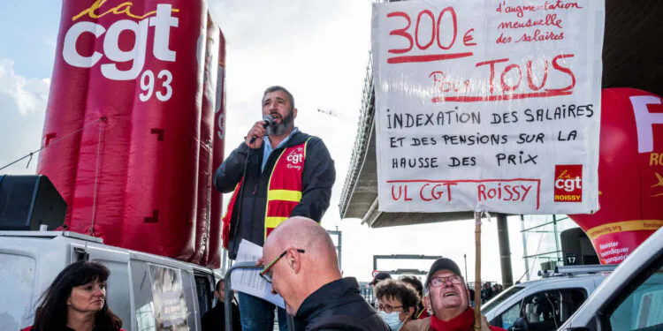 Comment l'inflation bouleverse la question des bas salaires