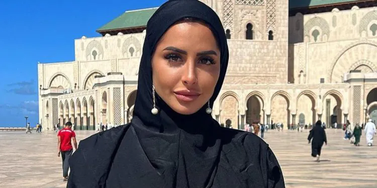 Marine El Himer se convertit à l'islam, elle poste le moment sur Instagram