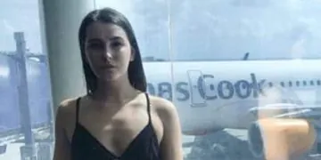 A cause de sa tenue jugée indécente, cette femme a été humiliée dans l'avion par les stewards
