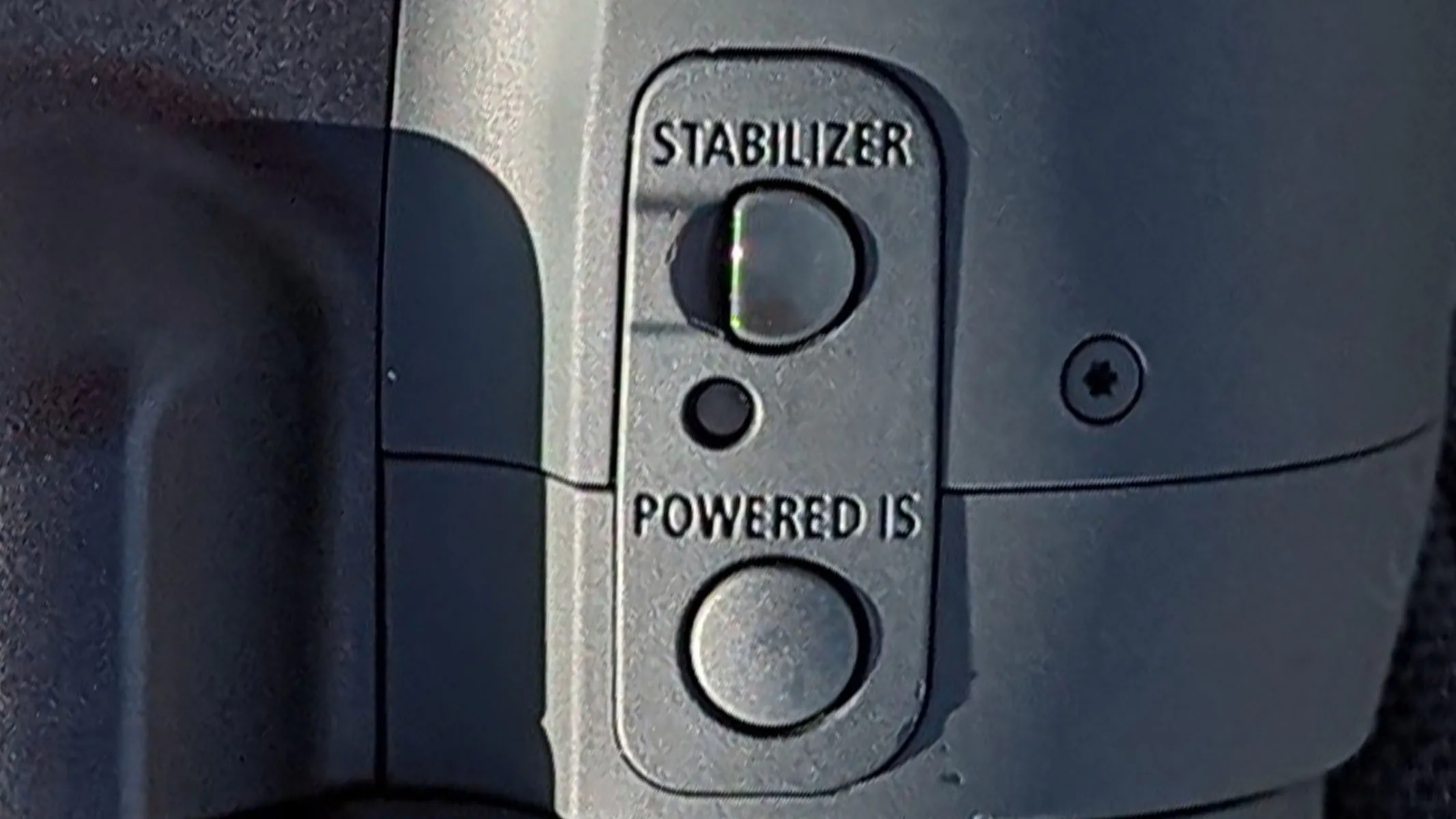 Boutons de stabilisation d'image des jumelles