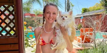 Cette célibataire attend l'approbation de ses chiens pour sortir avec un homme