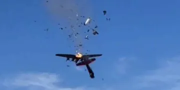 Salon aéronautique à Dallas : deux avions s