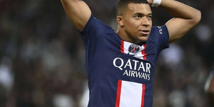 psg kylian mbappe retard paiement