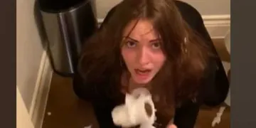 1669000469 Cette Femme A Tout Quitte Pour Vivre Comme Un Chien