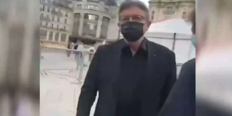 "Pète-lui la gu*ule !", ce gros dérapage de Jean-Luc Mélenchon face à un passant dans la rue qui refait surface dans TPMP... (vidéo)