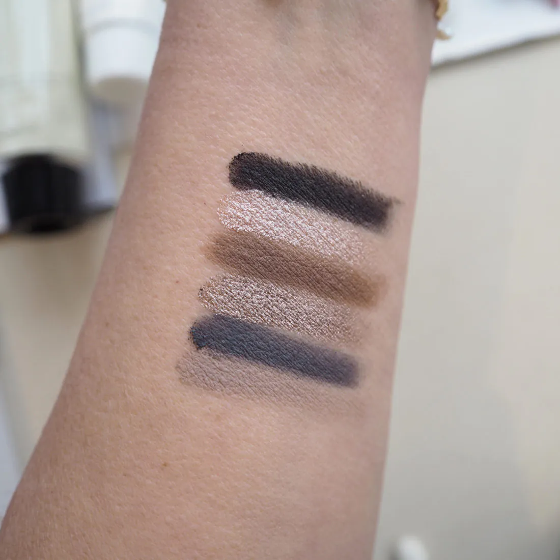 Examen des palettes d'ombres à paupières Lisa Eldridge